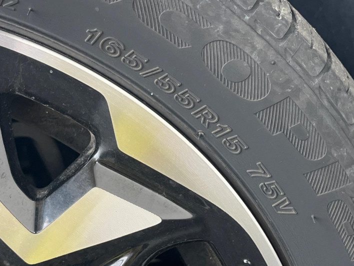 2018 Honda N-BOX CUSTOM DBA-JF3 (UW-6a17b20a9b125)[24]