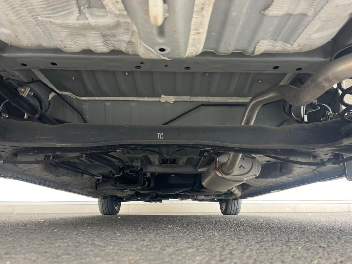 2018 Honda N-BOX CUSTOM DBA-JF3 (UW-6a17b20a9b125)[20]