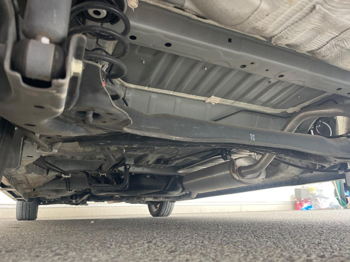2018 Honda N-BOX CUSTOM DBA-JF3 (UW-6a17b20a9b125)[21]