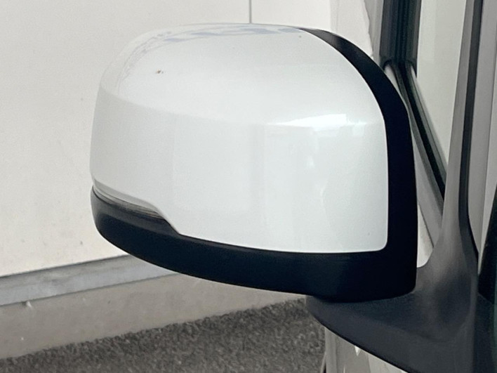 2018 Honda N-BOX CUSTOM DBA-JF3 (UW-6a17b20a9b125)[6]