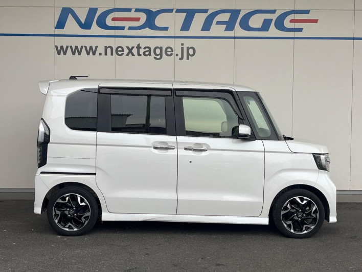 2018 Honda N-BOX CUSTOM DBA-JF3 (UW-6a17b20a9b125)[12]
