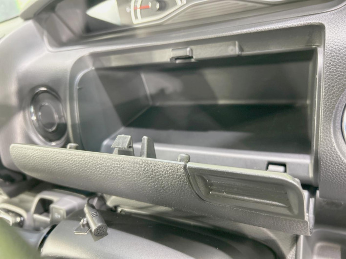 2023 Honda N-BOX CUSTOM 6BA-JF3 (UW-6a17b20d74ad1)[27]