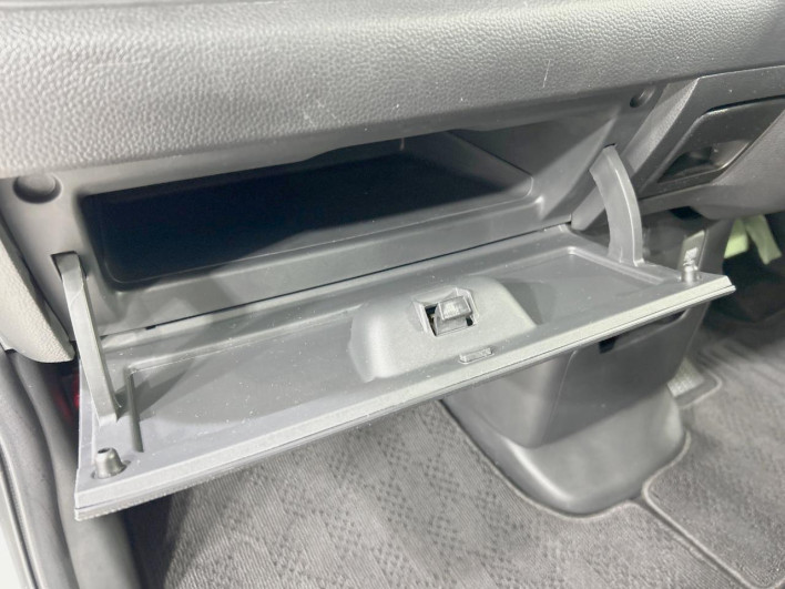 2023 Honda N-BOX CUSTOM 6BA-JF3 (UW-6a17b20d74ad1)[22]