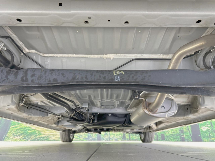 2023 Honda N-BOX CUSTOM 6BA-JF3 (UW-6a17b20d74ad1)[17]