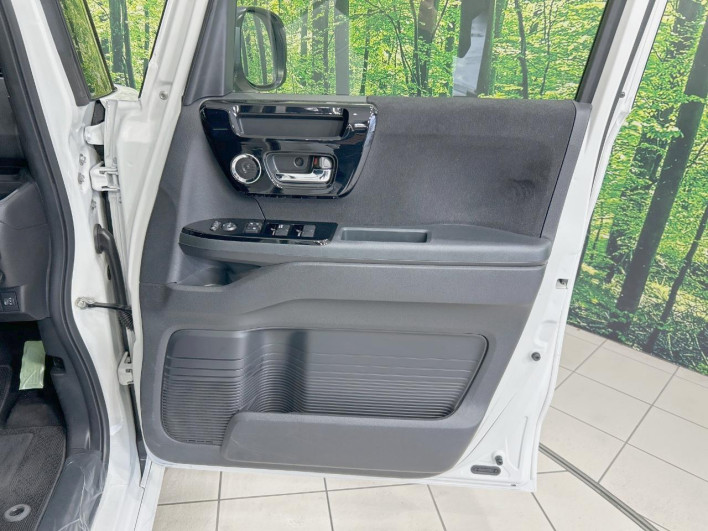 2023 Honda N-BOX CUSTOM 6BA-JF3 (UW-6a17b20d74ad1)[25]
