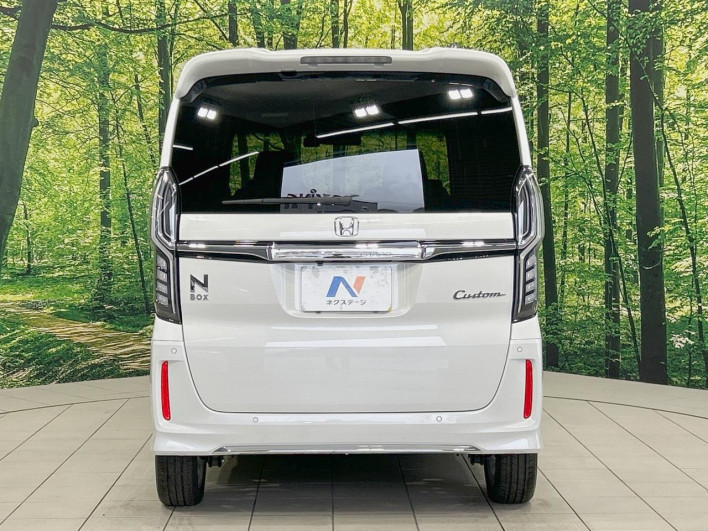 2023 Honda N-BOX CUSTOM 6BA-JF3 (UW-6a17b20d74ad1)[11]
