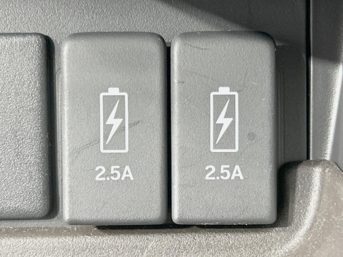 2023 Honda N-BOX CUSTOM 6BA-JF3 (UW-6a17b20d74ad1)[23]