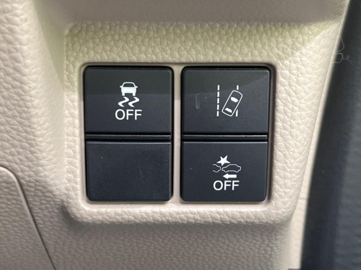 2019 Honda N-BOX DBA-JF4 (UW-6a17b213af17f)[17]