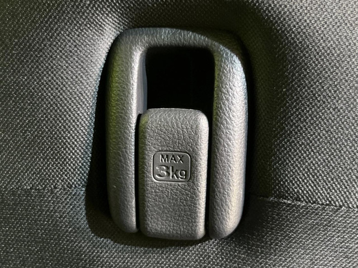 2024 Honda N-BOX CUSTOM 6BA-JF5 (UW-6a17b215968ff)[29]