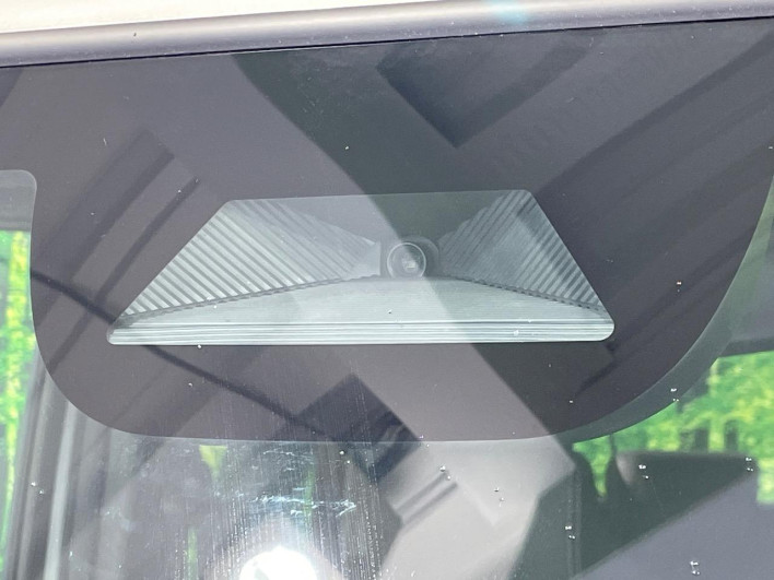 2025 Honda N-BOX CUSTOM 6BA-JF5 (UW-6a17b218cf71c)[9]