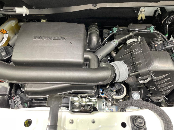 2025 Honda N-BOX CUSTOM 6BA-JF5 (UW-6a17b218cf71c)[4]