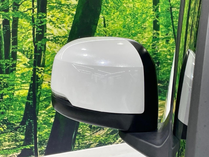 2025 Honda N-BOX CUSTOM 6BA-JF5 (UW-6a17b218cf71c)[10]