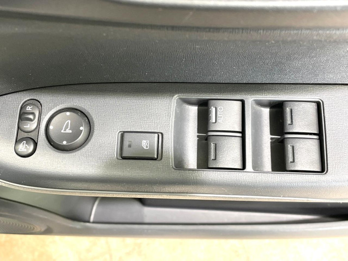 2014 Honda N-ONE DBA-JG1 (UW-6a17b21d126b0)[8]
