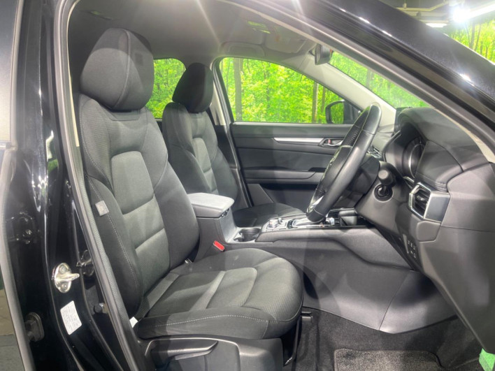 2020 Mazda CX-5 6BA-KFEP (UW-6a17b22916bc5)[26]