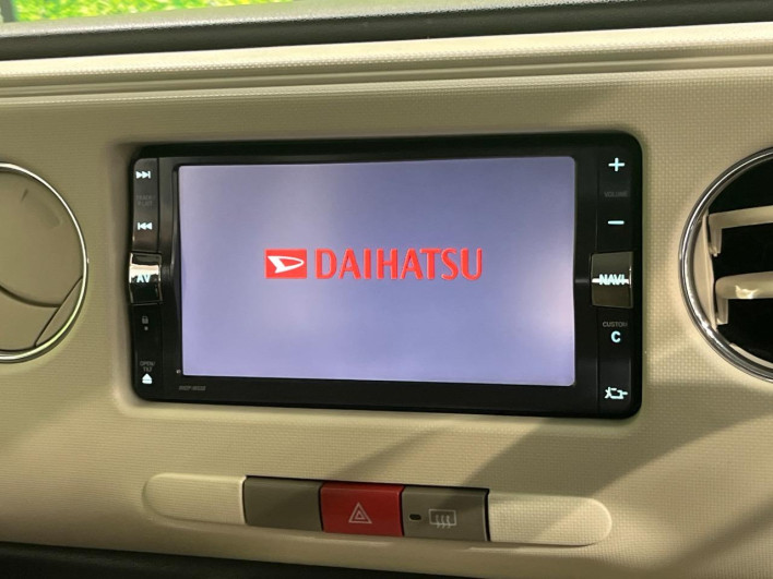 2013 Daihatsu Mira Cocoa DBA-L675S (UW-6a17b2322e22e)[23]