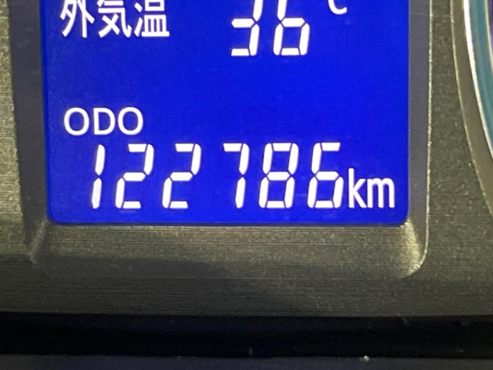 2011 Daihatsu Move CBA-LA100S (UW-6a17b2334a354)[2]