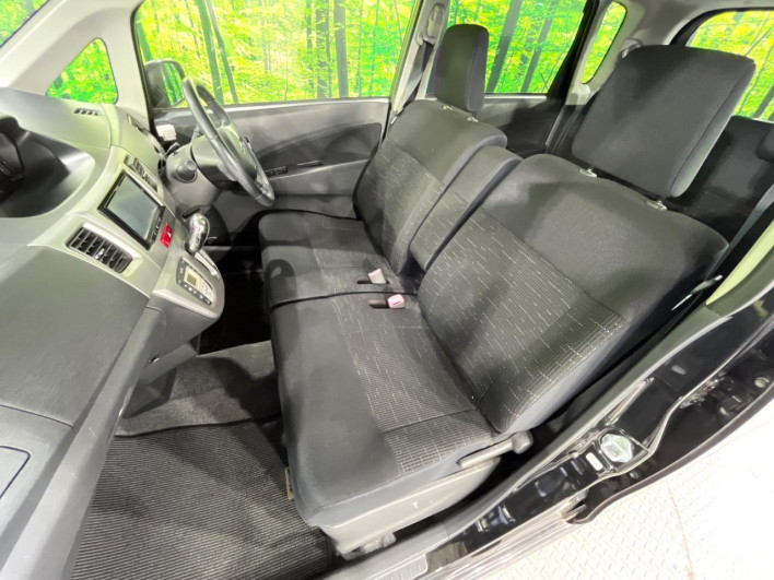 2011 Daihatsu Move CBA-LA100S (UW-6a17b2334a354)[25]