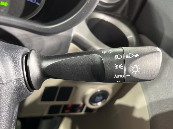 2019 Daihatsu Cast DBA-LA250S (UW-6a17b238b88ec)[12]