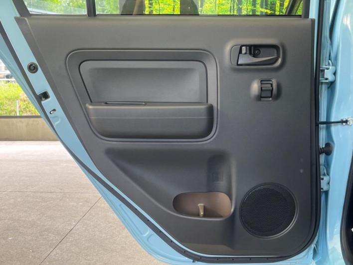 2019 Daihatsu Mira Tocot DBA-LA550S (UW-6a17b23fd64cd)[15]
