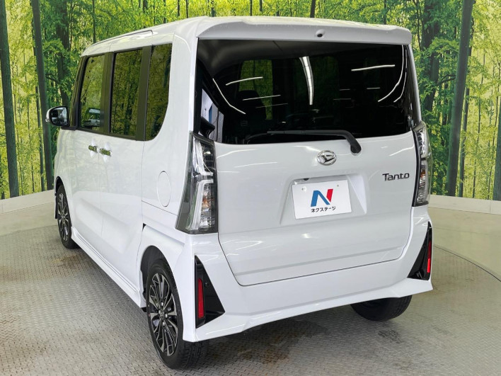 2022 Daihatsu Tanto 5BA-LA650S (UW-6a17b24a22720)[8]