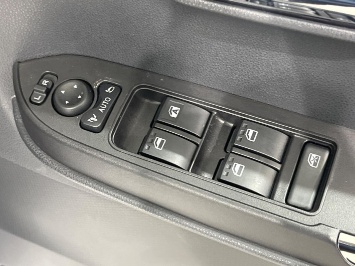 2025 Daihatsu Tanto 5BA-LA650S (UW-6a17b24cc323b)[17]