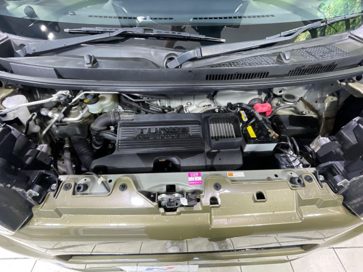 2018 Daihatsu Wake DBA-LA710S (UW-6a17b24fbc4ac)[4]