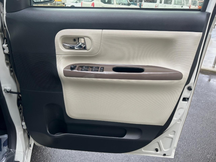 2019 Daihatsu Move Canbus 5BA-LA800S (UW-6a17b2521bc90)[19]