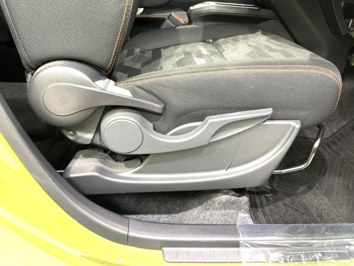 2020 Daihatsu Taft 5BA-LA910S (UW-6a17b259490c0)[13]