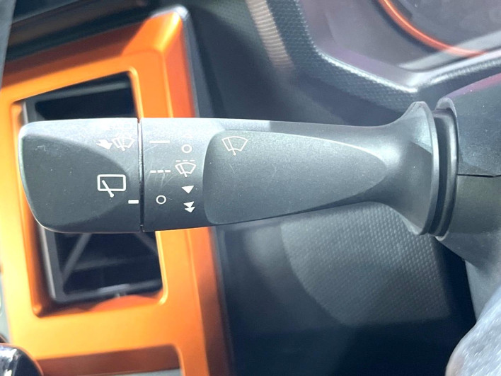 2020 Daihatsu Taft 5BA-LA910S (UW-6a17b259490c0)[24]