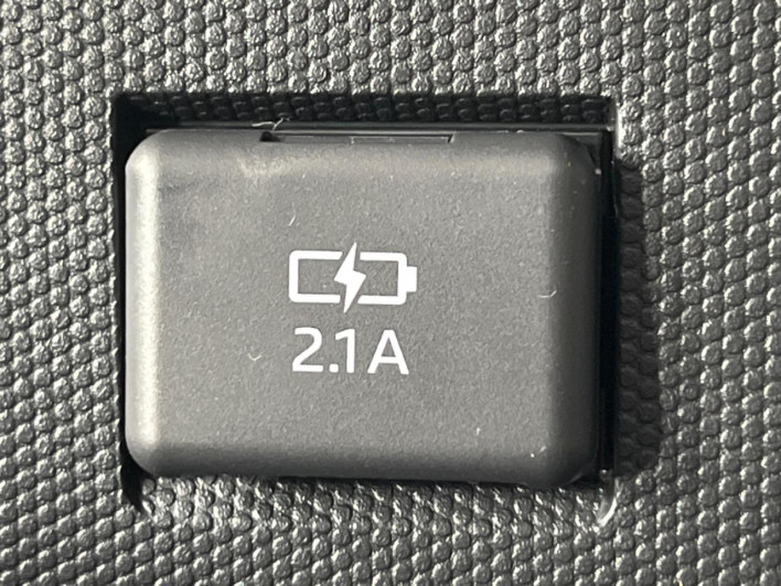 2023 Daihatsu Taft 5BA-LA910S (UW-6a17b259d95d8)[14]