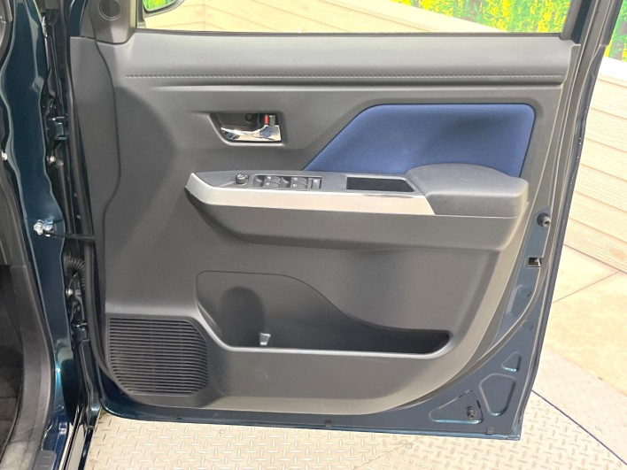 2018 Toyota Roomy DBA-M900A (UW-6a17b25e21cd8)[23]