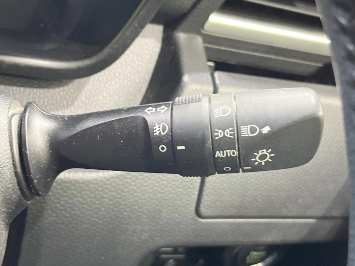 2017 Daihatsu Toll DBA-M900S (UW-6a17b268afece)[29]