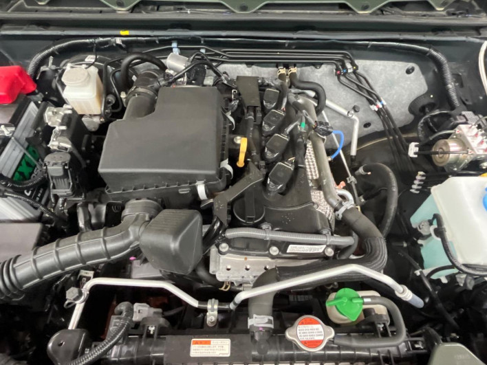 2025 Suzuki Jimny Nomad 3BA-JC74W (UW-6a17b26cb2d73)[4]