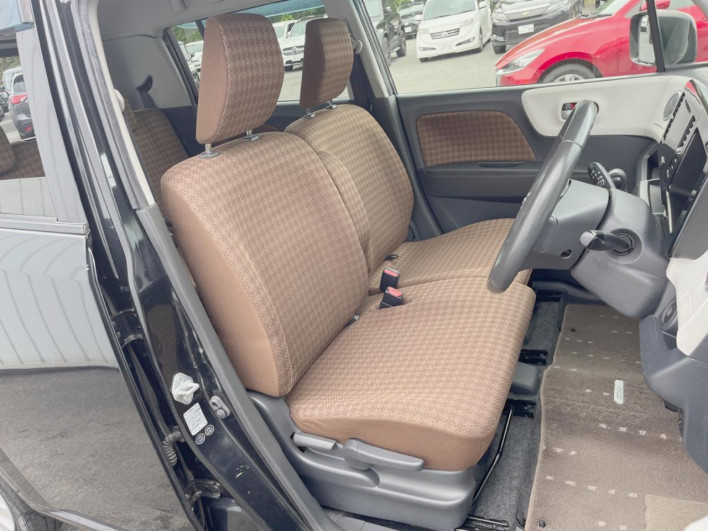 2014 Nissan Moco DBA-MG33S (UW-6a17b27843e5d)[25]