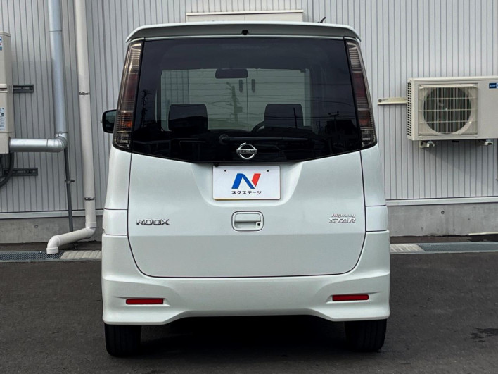 2011 Nissan Roox DBA-ML21S (UW-6a17b291eacdf)[22]