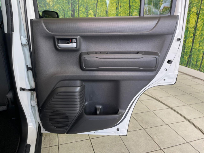 2023 Suzuki Hustler 5AA-MR92S (UW-6a17b29f14eb9)[28]