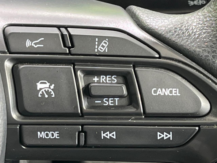 2021 Toyota Yaris 5BA-MXPA10 (UW-6a17b2af1327b)[19]