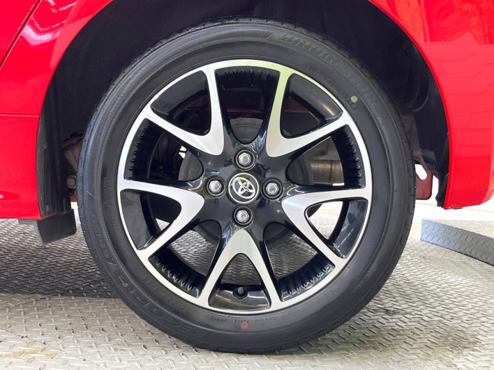 2021 Toyota Yaris 5BA-MXPA10 (UW-6a17b2af22423)[18]