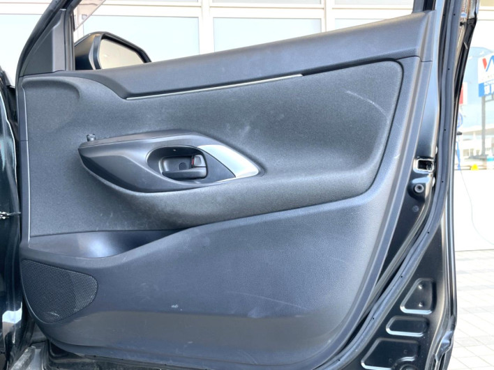 2020 Toyota Yaris Cross 5BA-MXPB10 (UW-6a17b2b0828b9)[23]