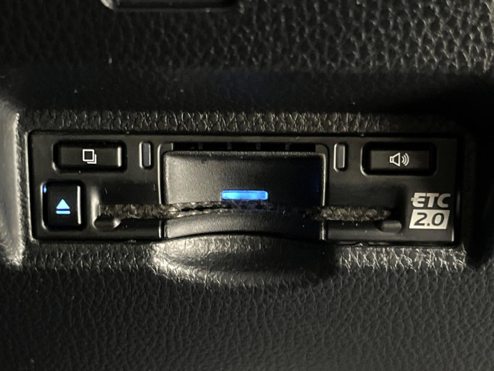 2023 Toyota Noah 6BA-MZRA90W (UW-6a17b2d1324b1)[13]