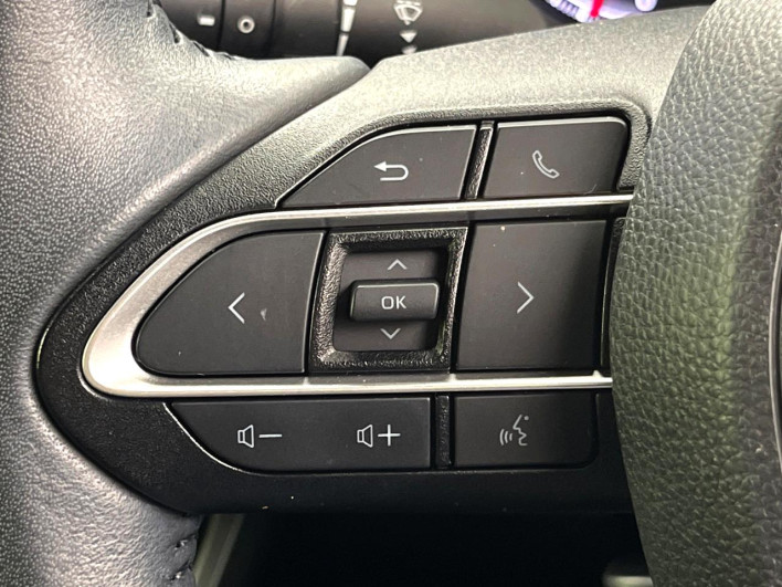 2023 Toyota Noah 6BA-MZRA90W (UW-6a17b2d1324b1)[18]