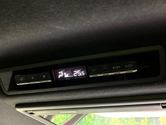 2023 Toyota Noah 6BA-MZRA90W (UW-6a17b2d1324b1)[9]