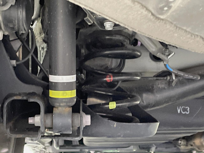 2023 Toyota Voxy 6BA-MZRA90W (UW-6a17b2d2069c4)[21]