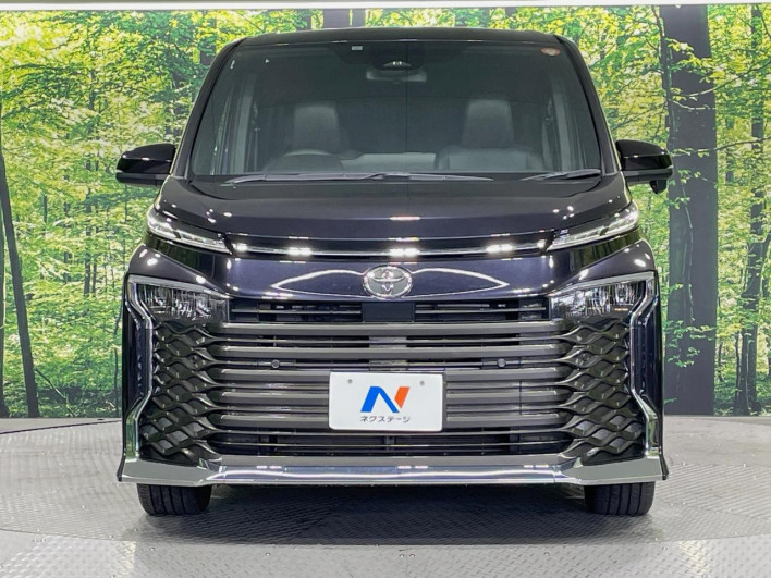 2023 Toyota Voxy 6BA-MZRA90W (UW-6a17b2d2069c4)[13]