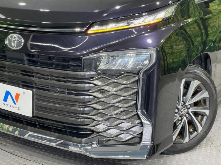 2023 Toyota Voxy 6BA-MZRA90W (UW-6a17b2d2069c4)[11]