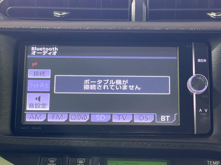 2012 Toyota Aqua DAA-NHP10 (UW-6a17b2d74c042)[14]