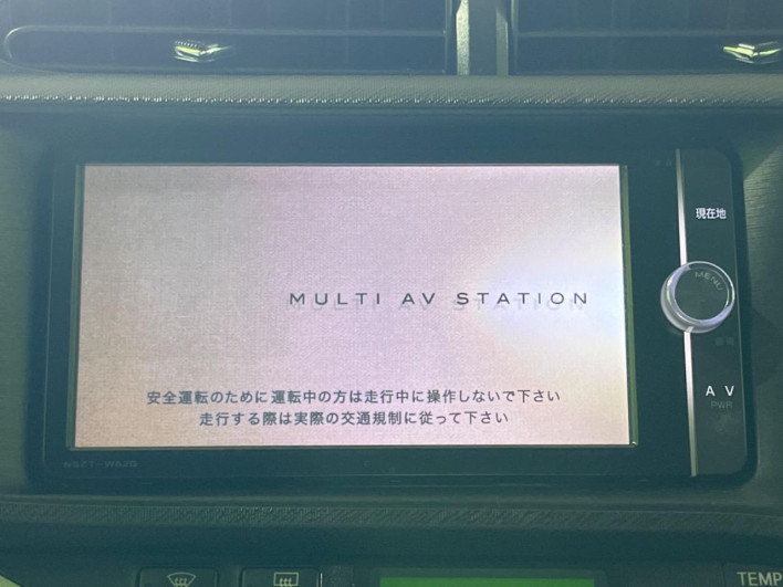 2012 Toyota Aqua DAA-NHP10 (UW-6a17b2d74c042)[16]