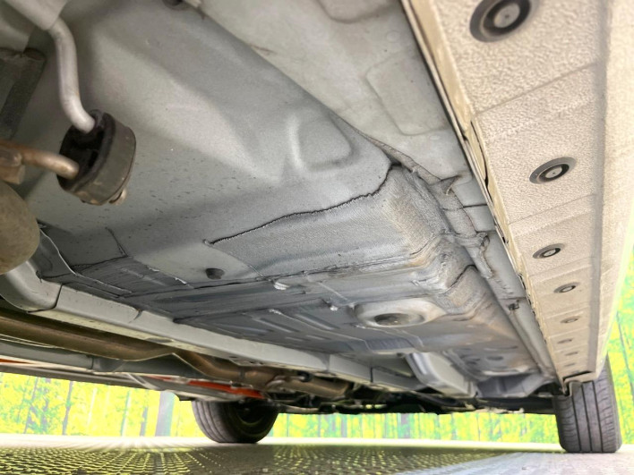 2021 Toyota Aqua 6AA-NHP10 (UW-6a17b2da5c6e7)[13]