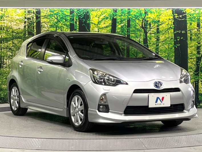 2014 Toyota Aqua DAA-NHP10 (UW-6a17b2dc9c5c1)[7]