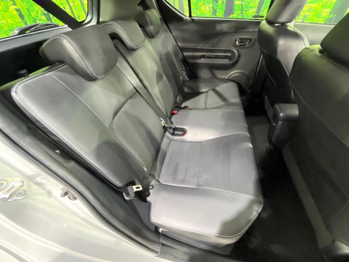 2014 Toyota Aqua DAA-NHP10 (UW-6a17b2dc9c5c1)[26]
